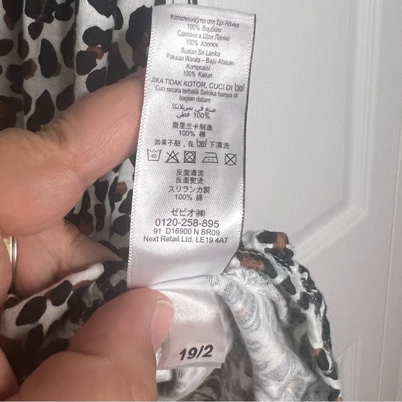 Next dolman short sleeve leopard animal print with embroidered sleeves sz 2XL - Picture 7 of 8
